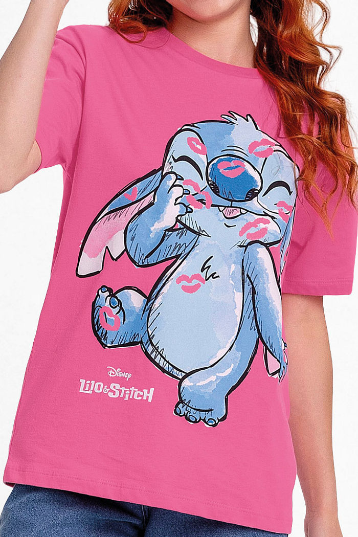 Blusa beijos Stitch em meia malha