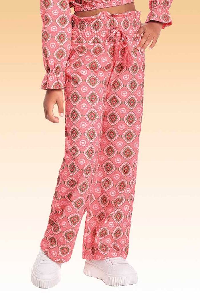 Calça pantalona em meia malha