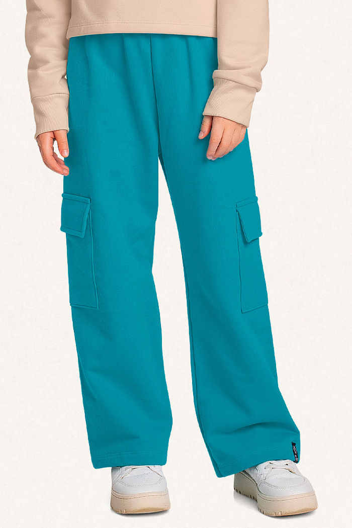 Calça em moletom com bolso cargo