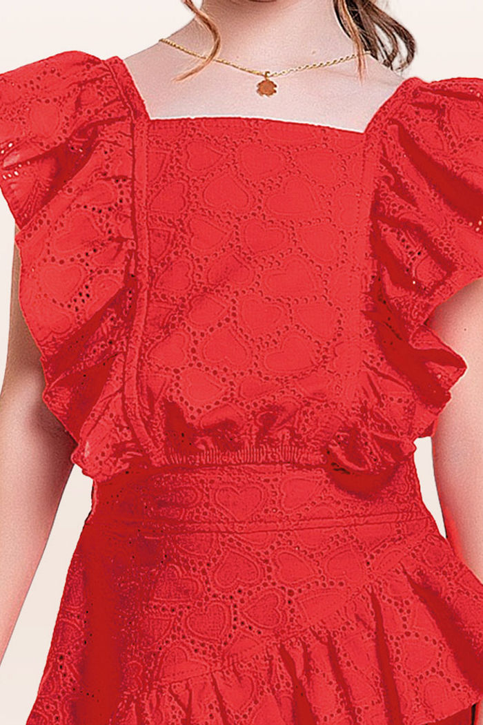 Blusa em laise coração