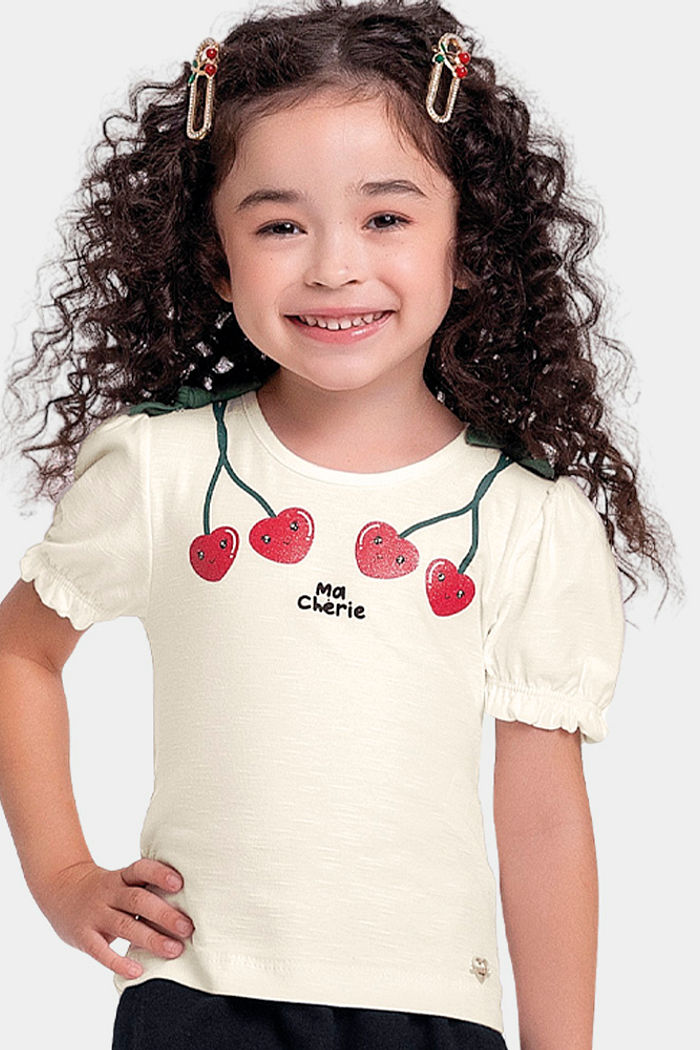 Conjunto blusa de cereja e short-saia