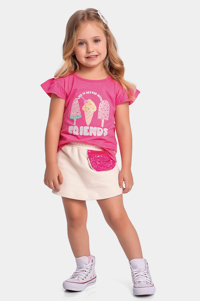 Conjunto blusa e short-saia com bolso embutido