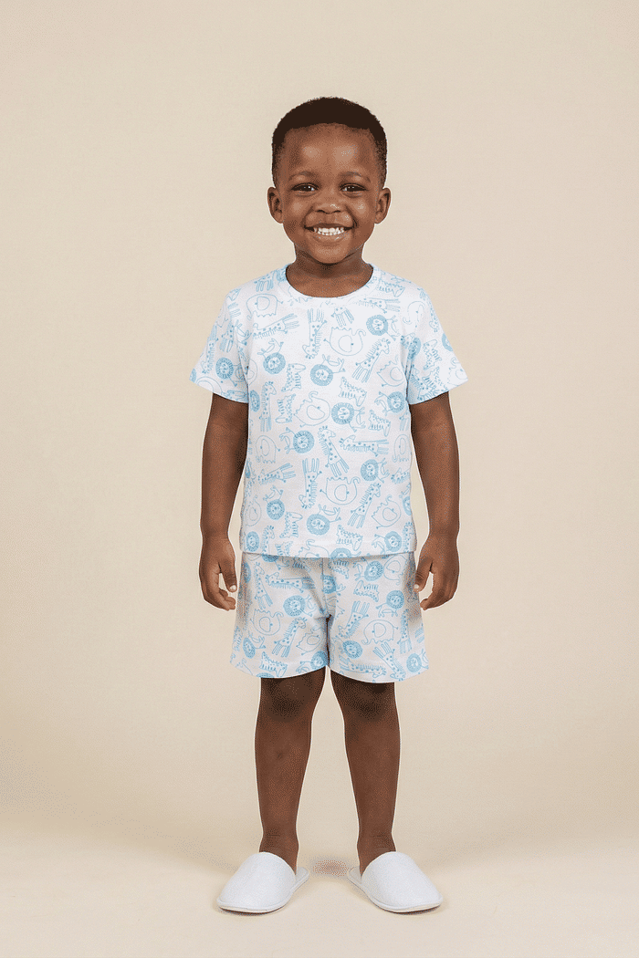 Conjunto pijama camiseta e bermuda bichinhos