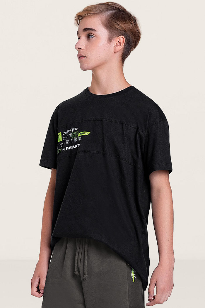 Camiseta em meia malha conected minimalista