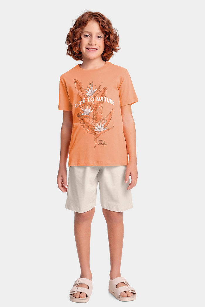 Conjunto camiseta nature e bermuda em moletinho flamê
