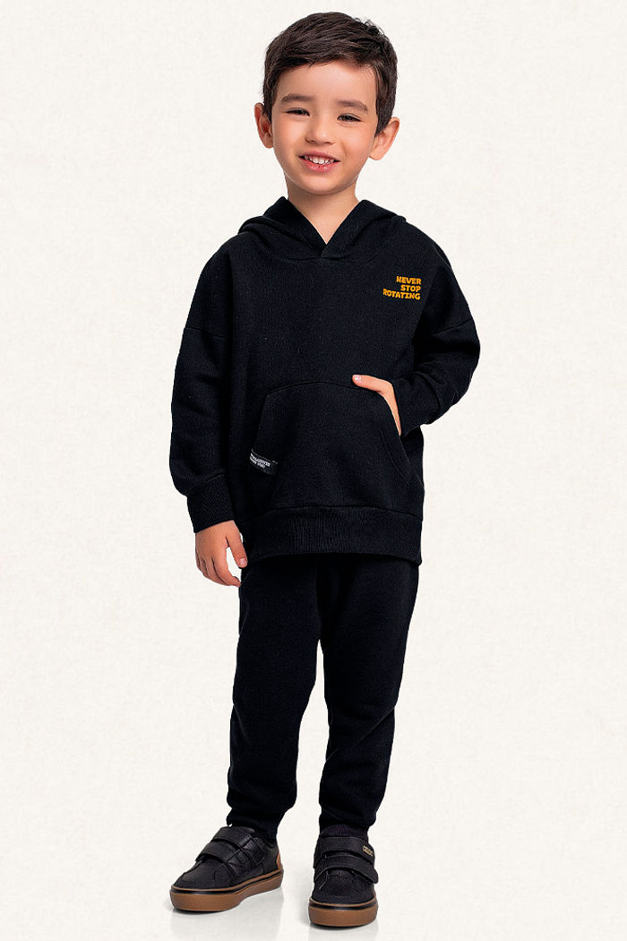 Conjunto blusão com capuz e calça em moletom com bolso