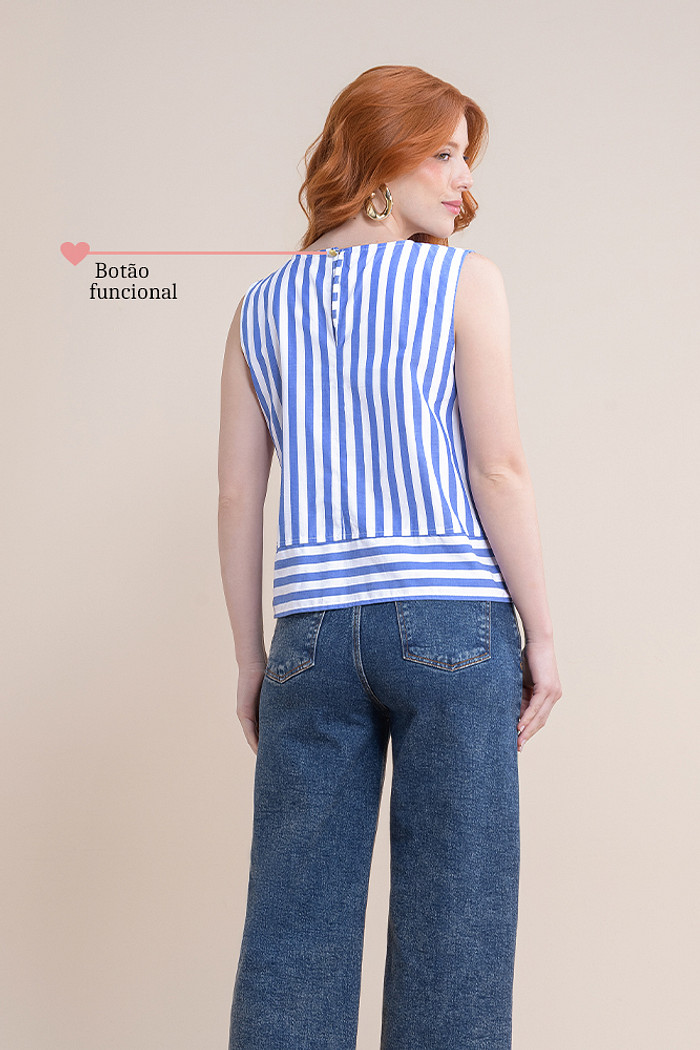Blusa regata listrada com botão funcional