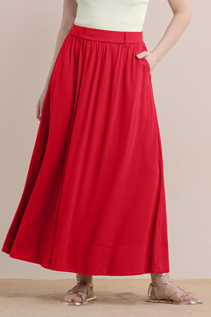 Saia midi lisa em viscose