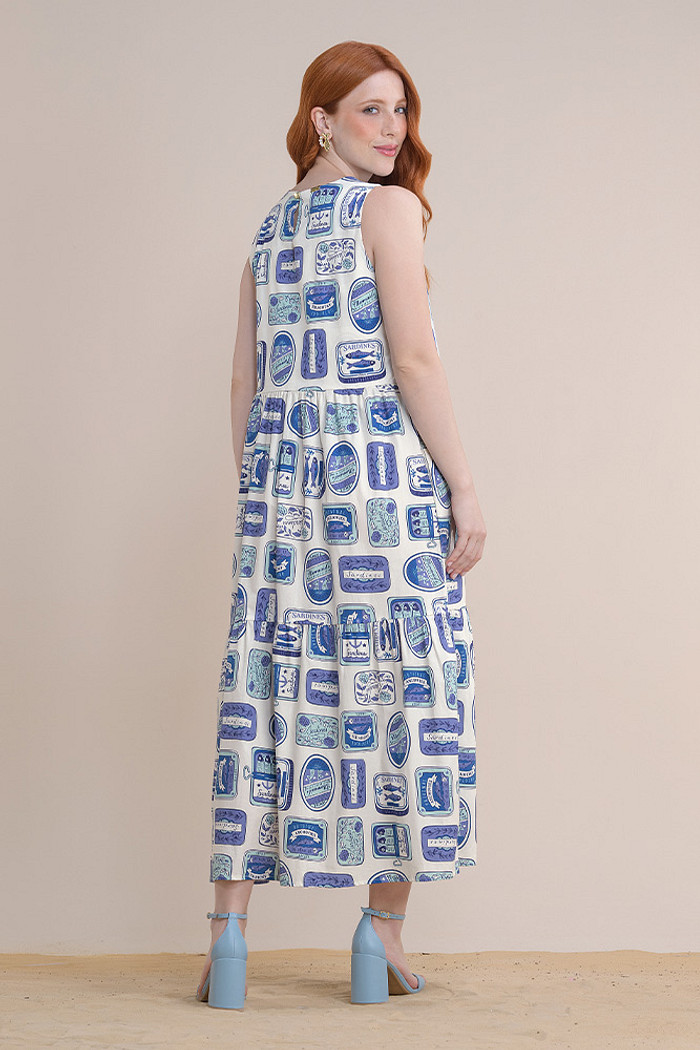 Vestido midi em tricoline com botão