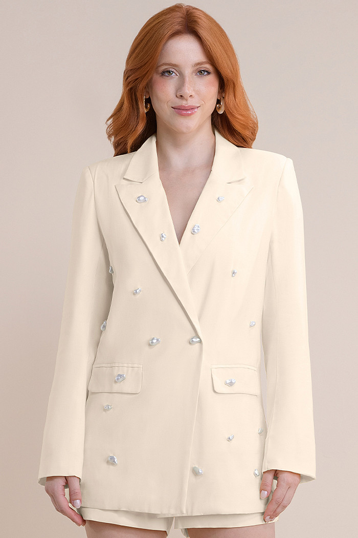 Blazer alfaiataria com pérolas