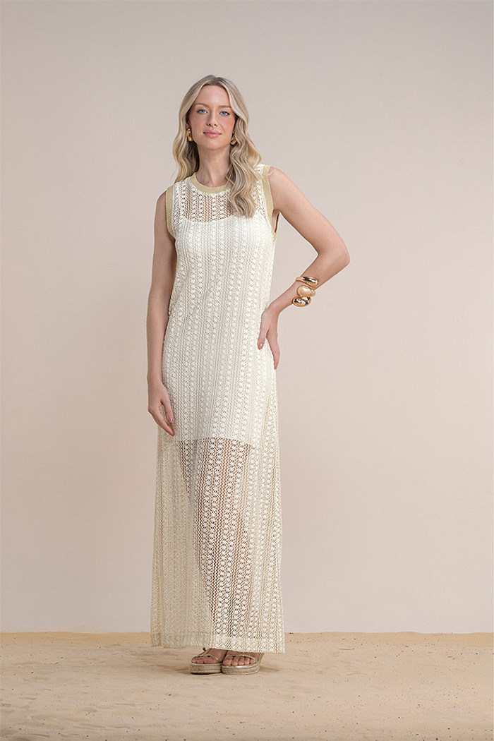 Vestido longo tecido rendado