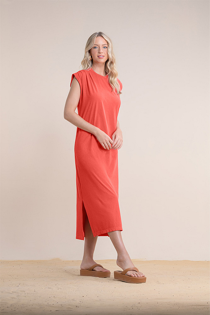 Vestido midi em meia malha com fendas laterais