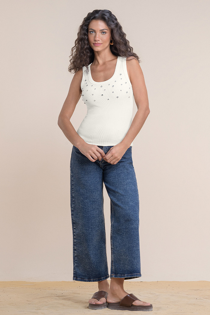 Blusa regata com pedrarias