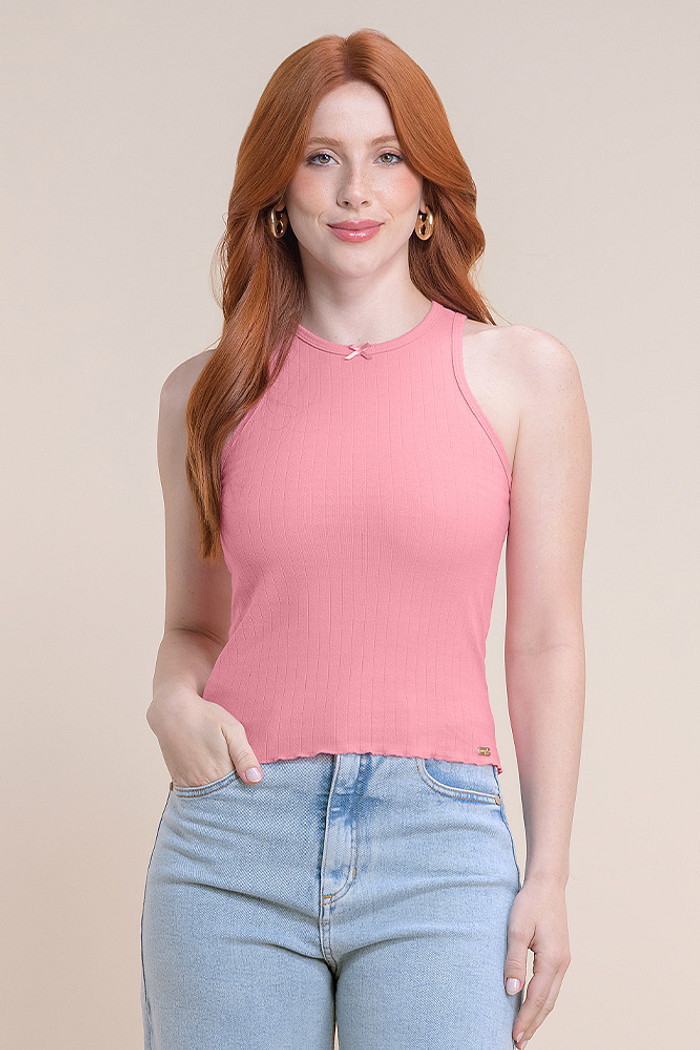 Blusa regata de ribana com aplique decorativo