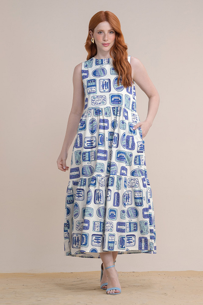 Vestido midi em tricoline com botão