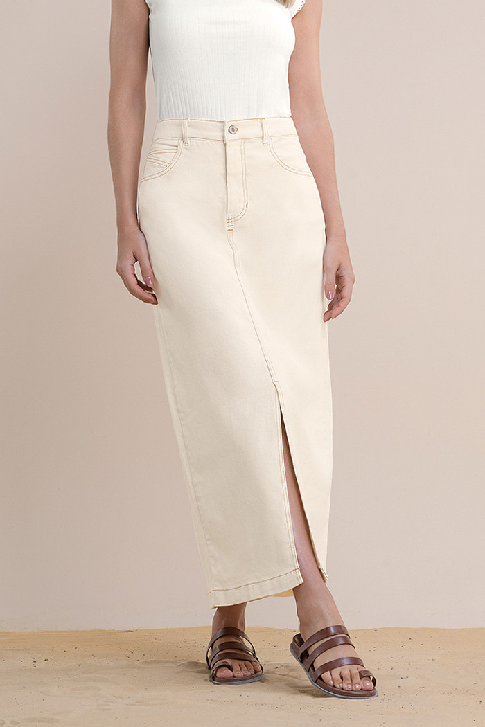 Saia jeans midi off white com fenda frontal