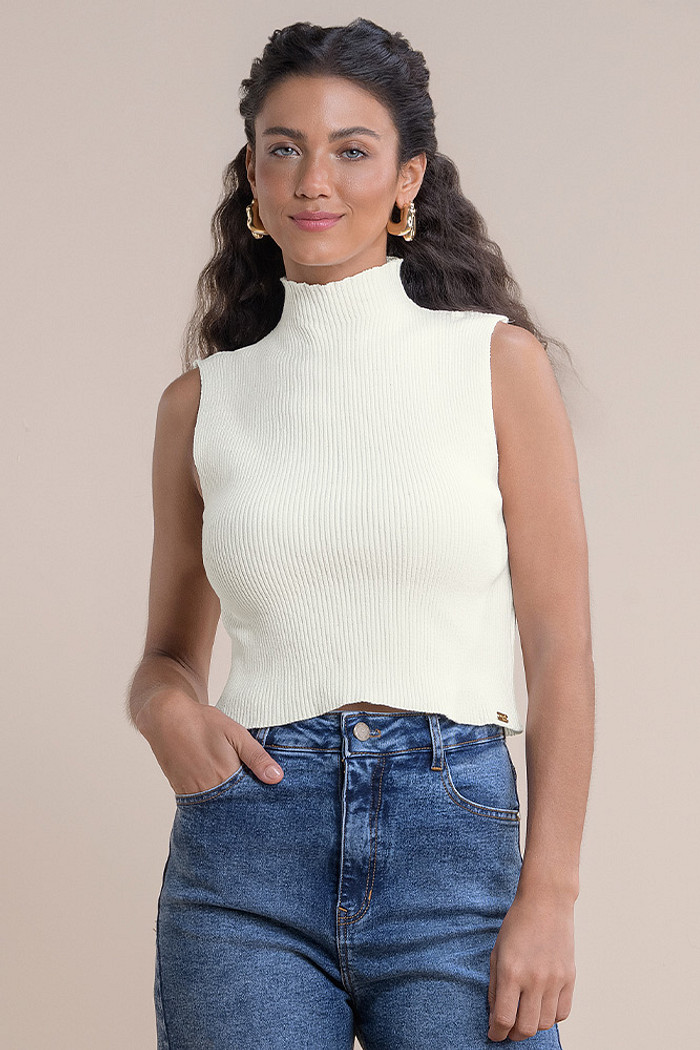 Blusa regata gola alta tricot