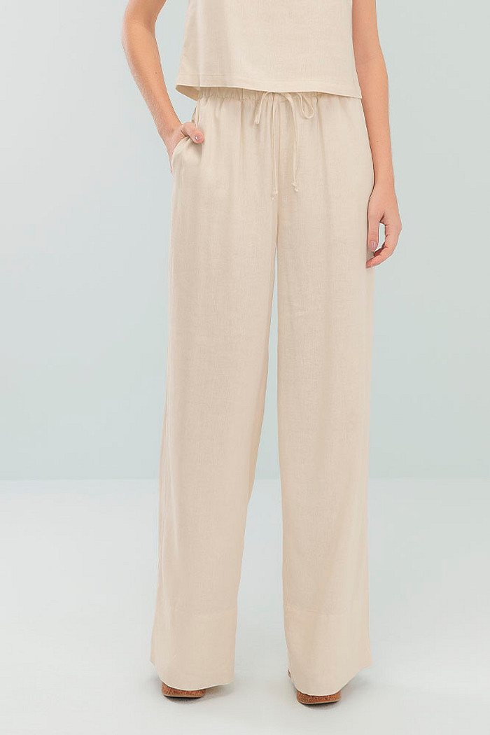 Calça de linho com bolso e elástico na cintura