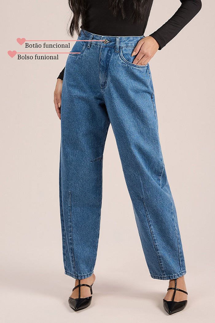 Calça baggy em jeans