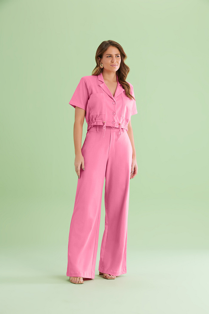 Calça wide leg alfaiataria em malhão