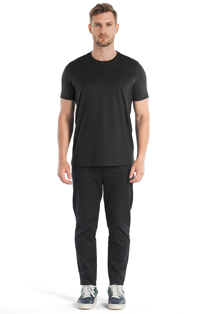 Camiseta essencial em meia malha Aurus