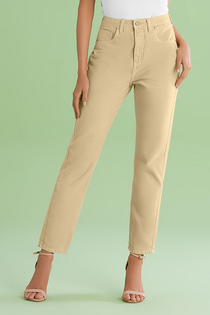 Calça mom em sarja
