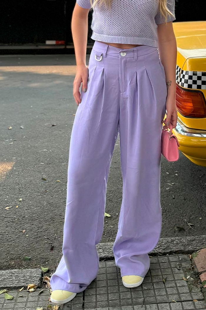 Calça wide leg em alfaiataria