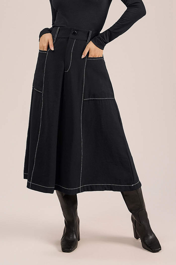 Saia midi pespontos em alfaiataria