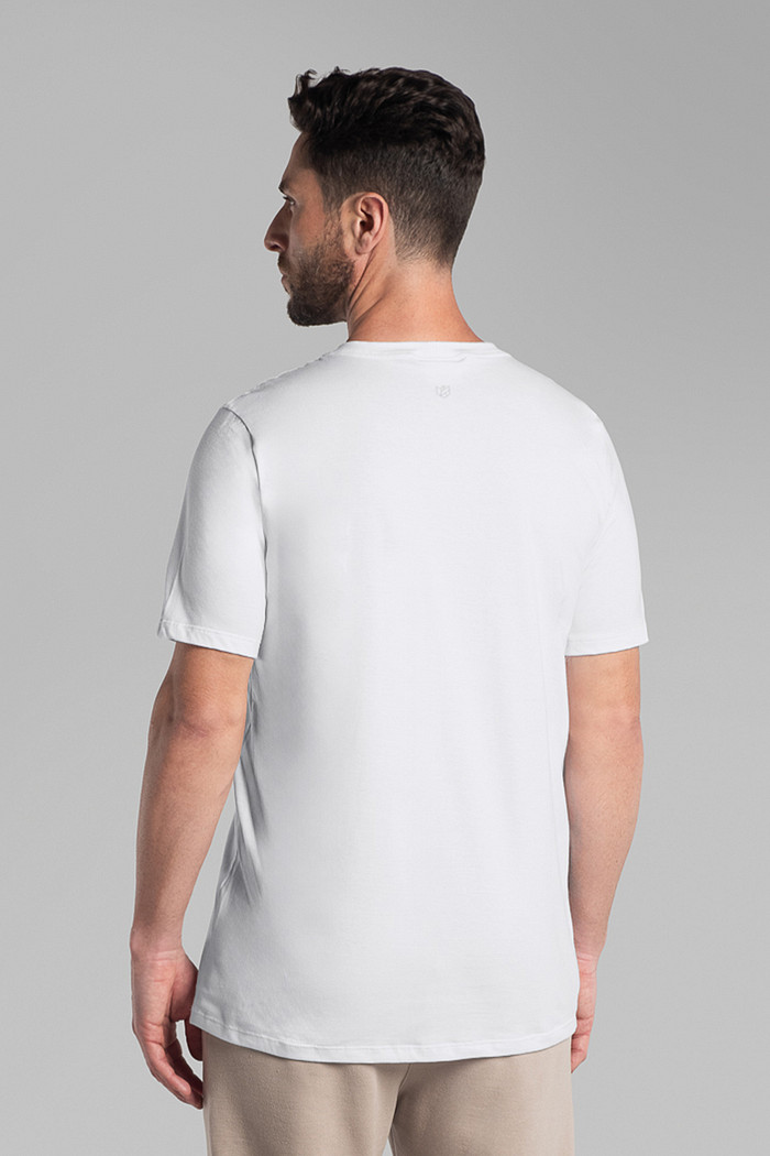 Camiseta em meia malha silk com relevo Aurus