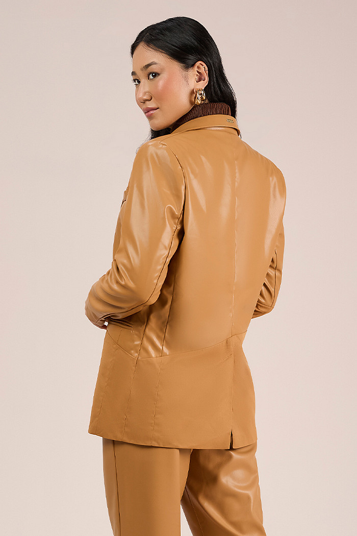 Blazer em PU com forro
