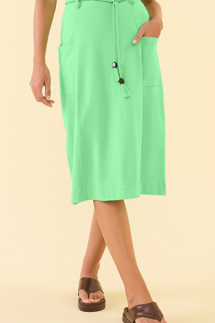 Saia midi com fenda em malhão