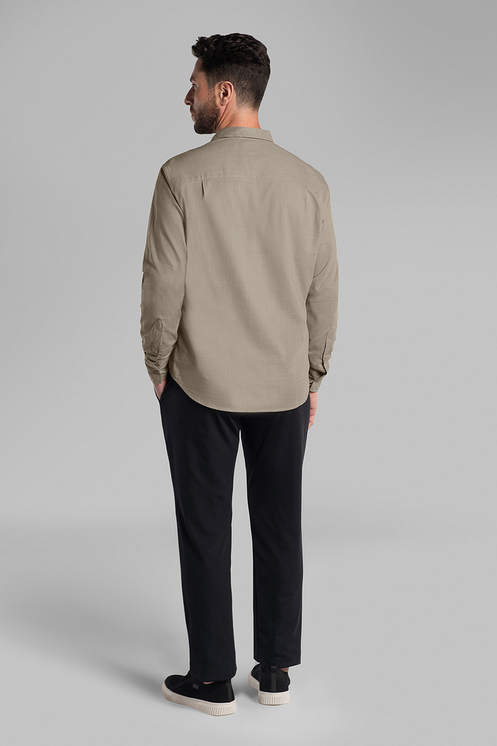 Camisa manga longa regular em tecido verano flamê Aurus