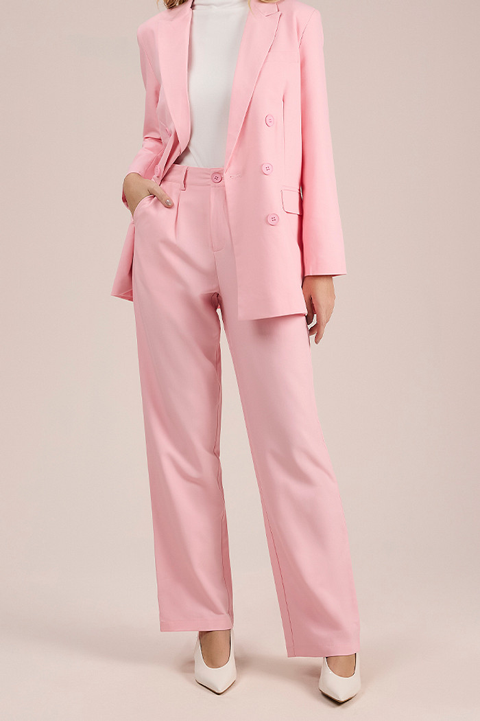 Calça com bolso em alfaiataria