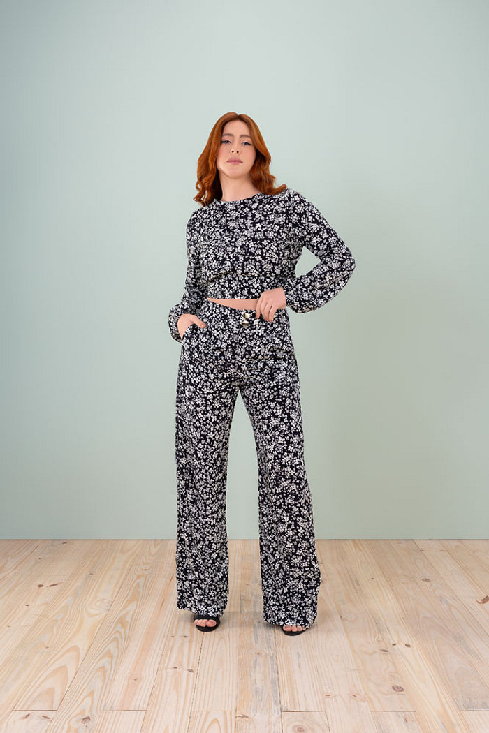 Calça wide leg em viscose