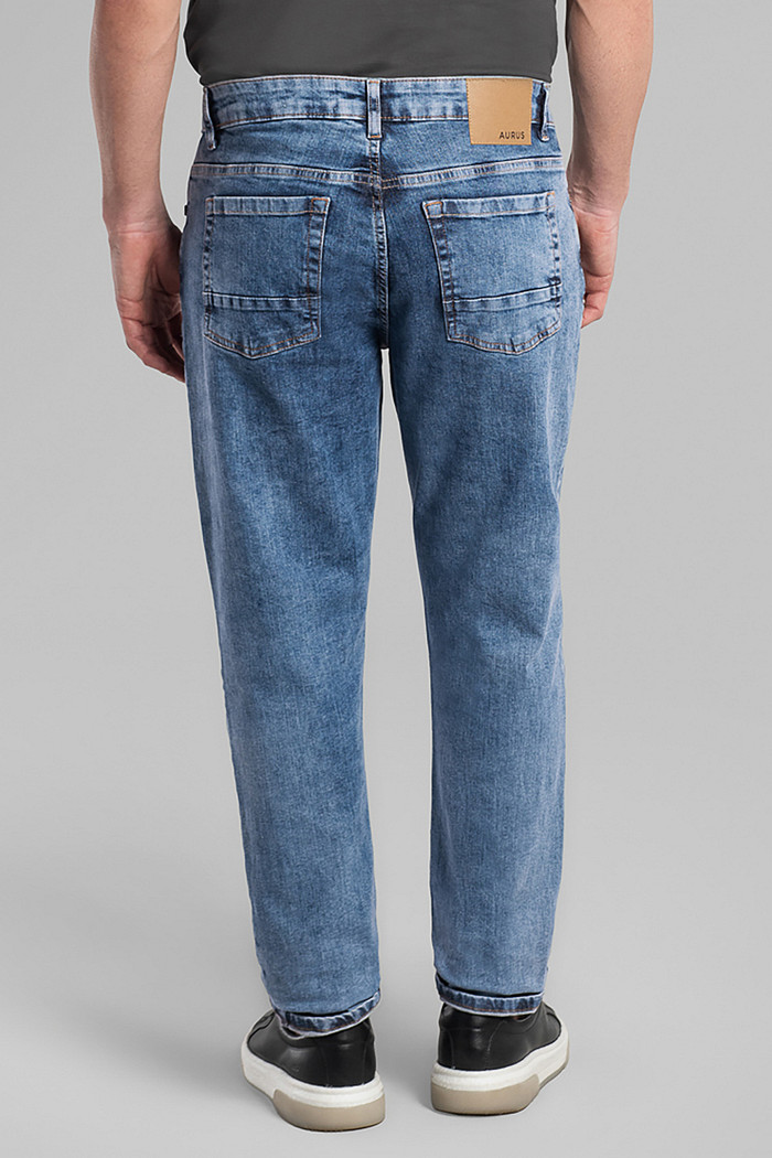 Calça slim em jeans Aurus