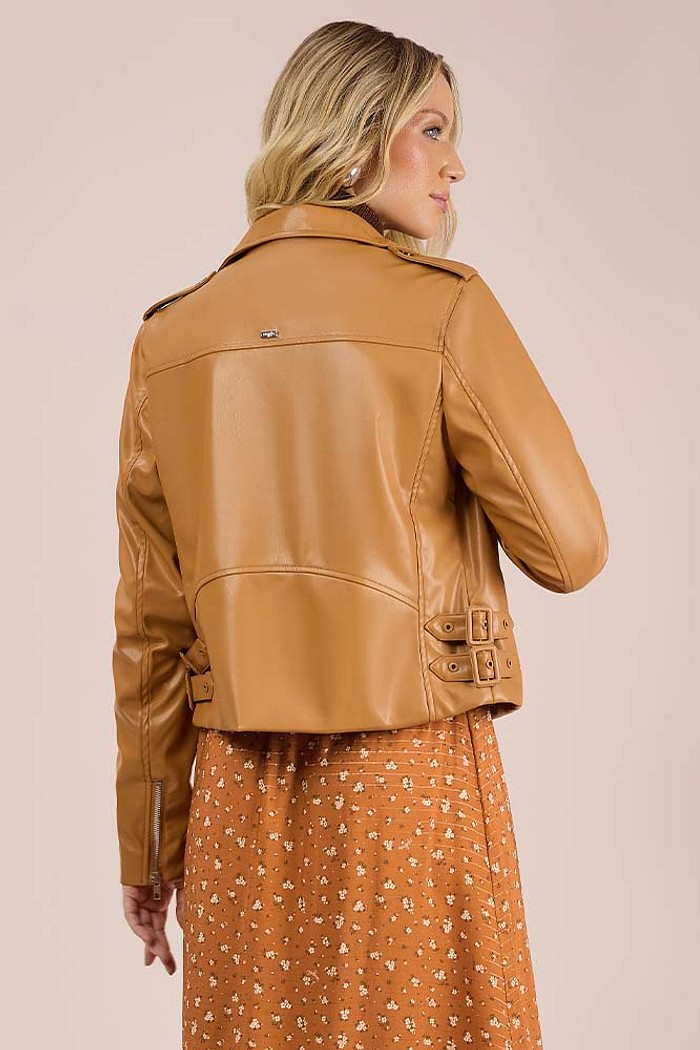 Jaqueta em PU com forro