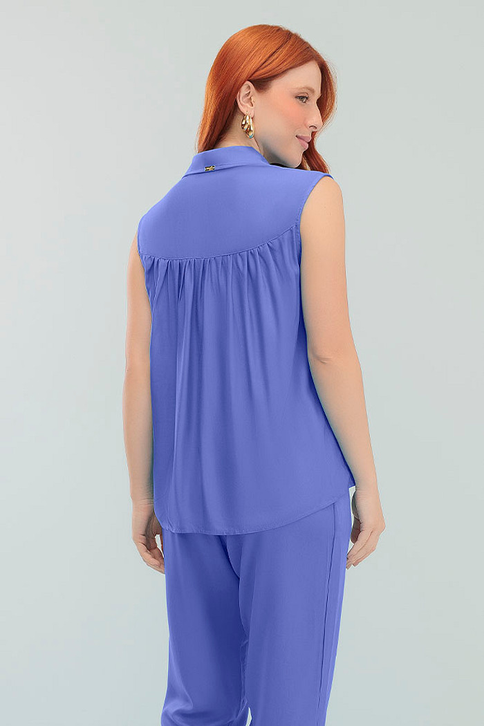 Camisa regata em viscose lisa