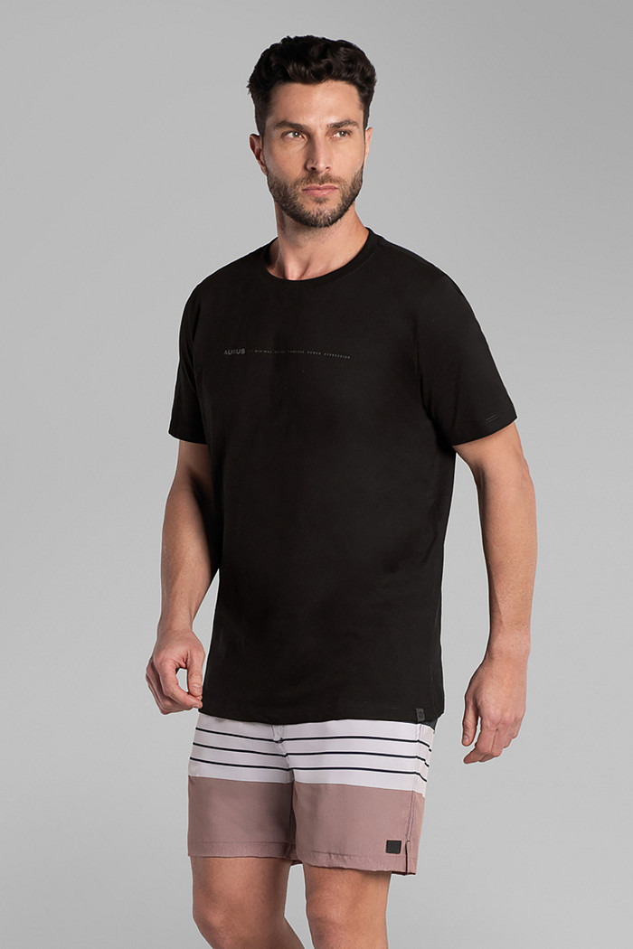 Camiseta em meia malha com etiqueta decorativa Aurus