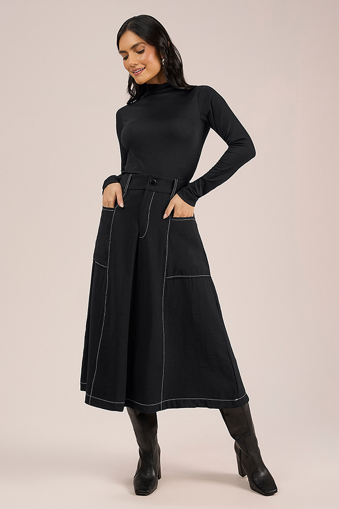 Saia midi pespontos em alfaiataria