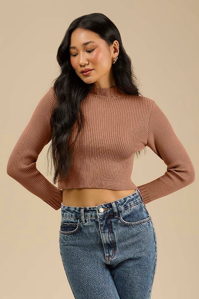 Blusa curta manga longa em tricot