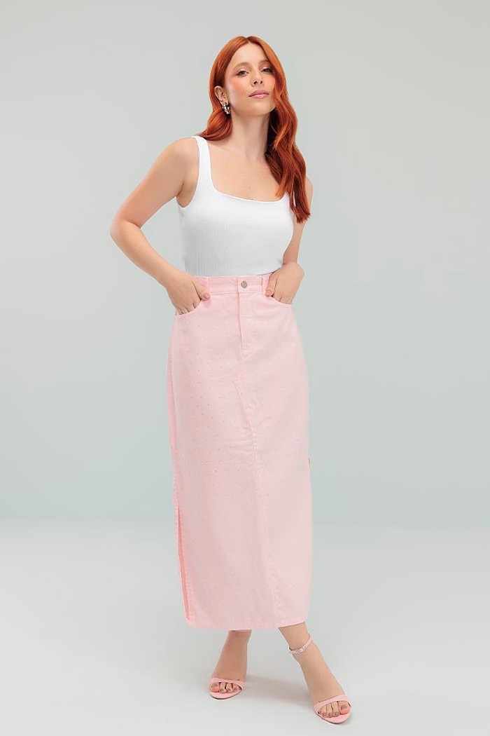 Saia midi candy rose com aplique de strass e fendas laterais