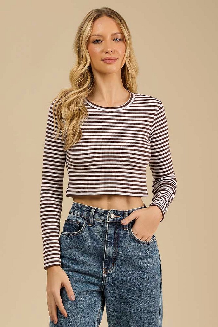 Blusa cropped manga longa em ribana summer listrada