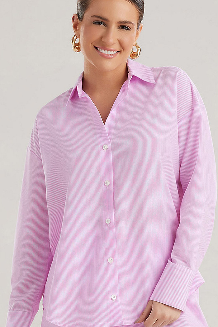 Camisa em tricoline listrado