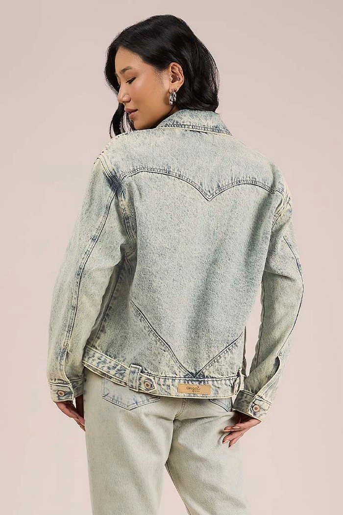 Jaqueta em jeans