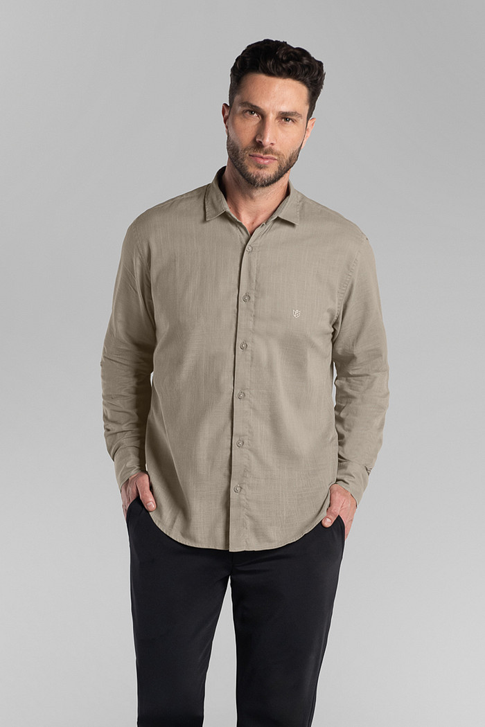 Camisa manga longa regular em tecido verano flamê Aurus