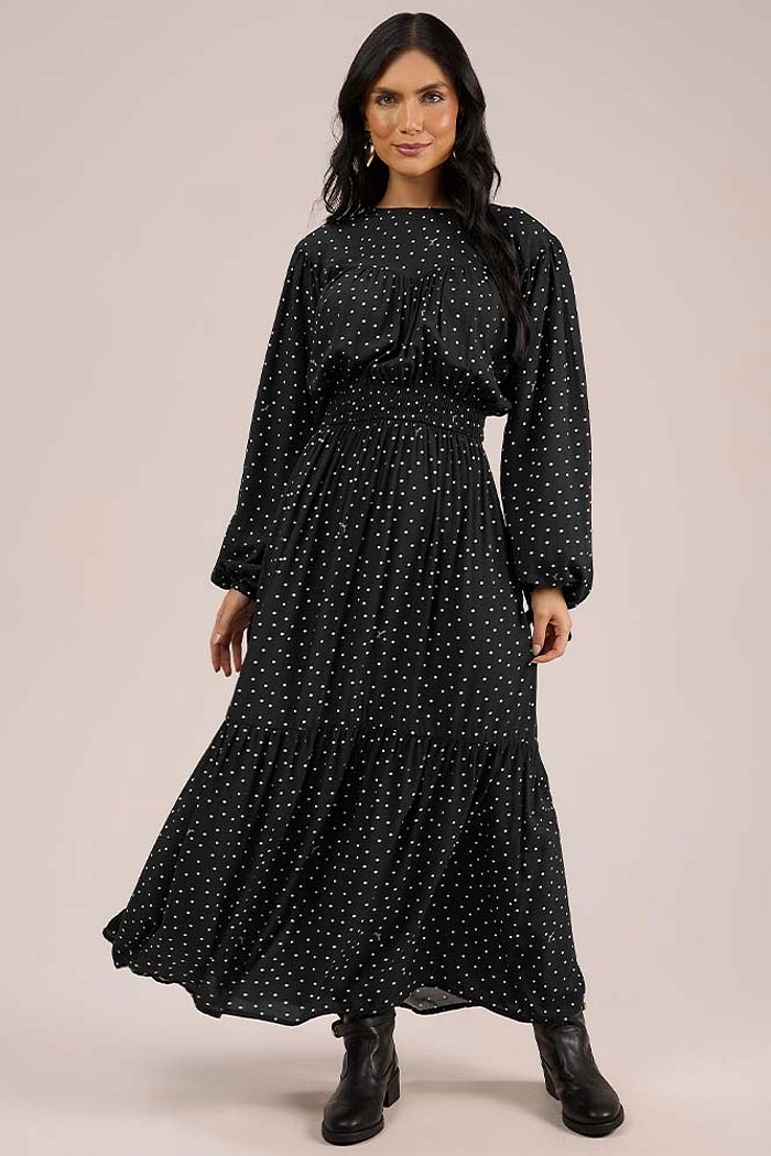 Vestido midi manga longa com lastex em viscose estampada