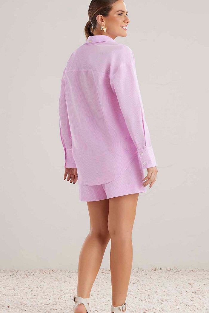 Camisa em tricoline listrado