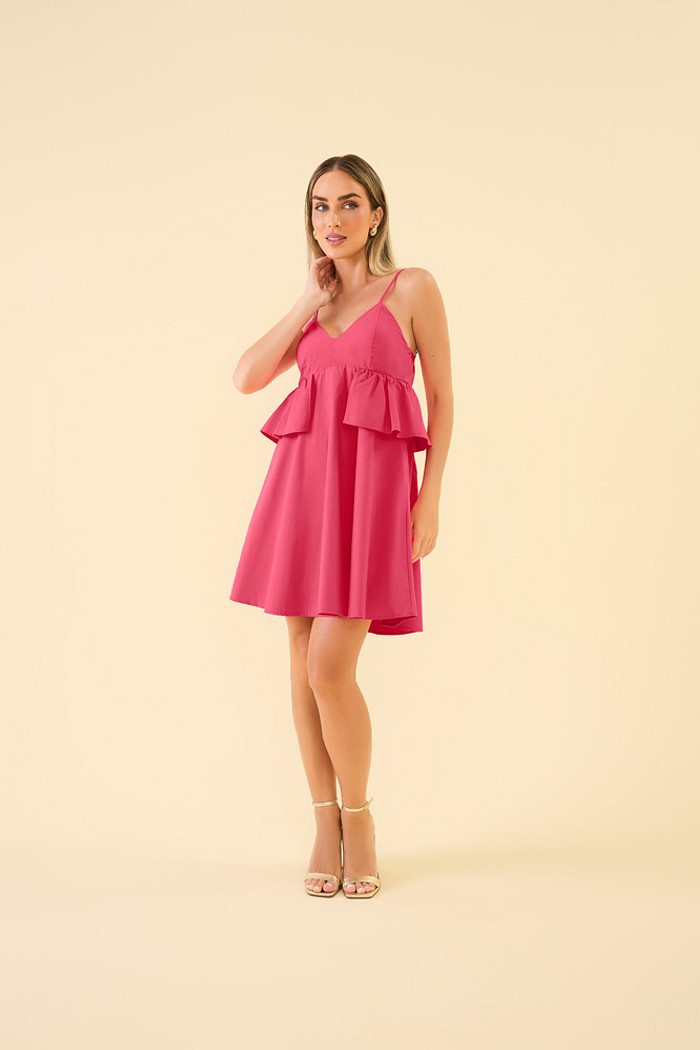 Vestido curto em tricoline com forro