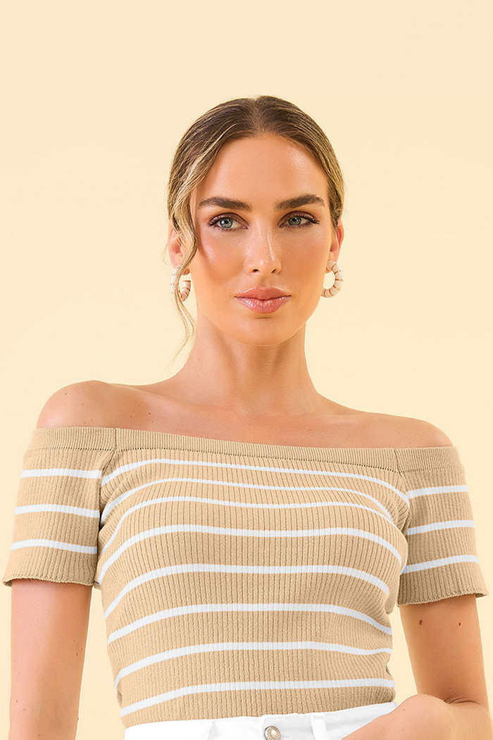 Blusa ombro a ombro tricot