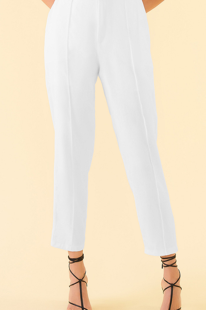 Calça em alfaiataria clássica